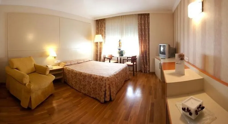 Hotel Urpi Sabadell