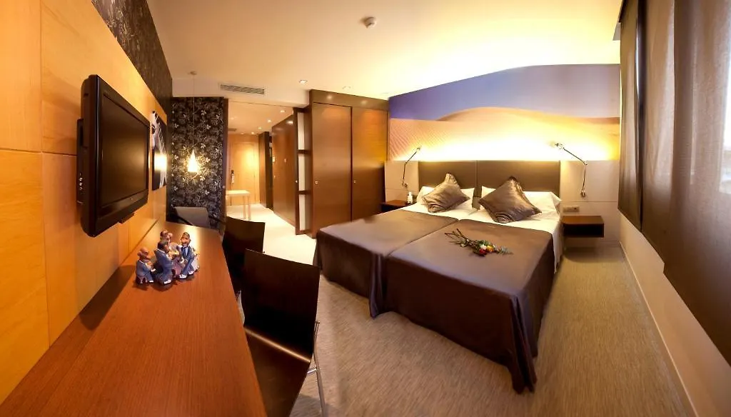 ***  Hotel Urpi Sabadell Spain